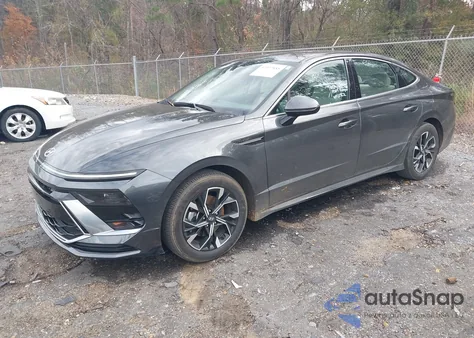 2025 Hyundai Sonata Sel z USA, uszkodzony, nr VIN KMHL64JA5SA449855